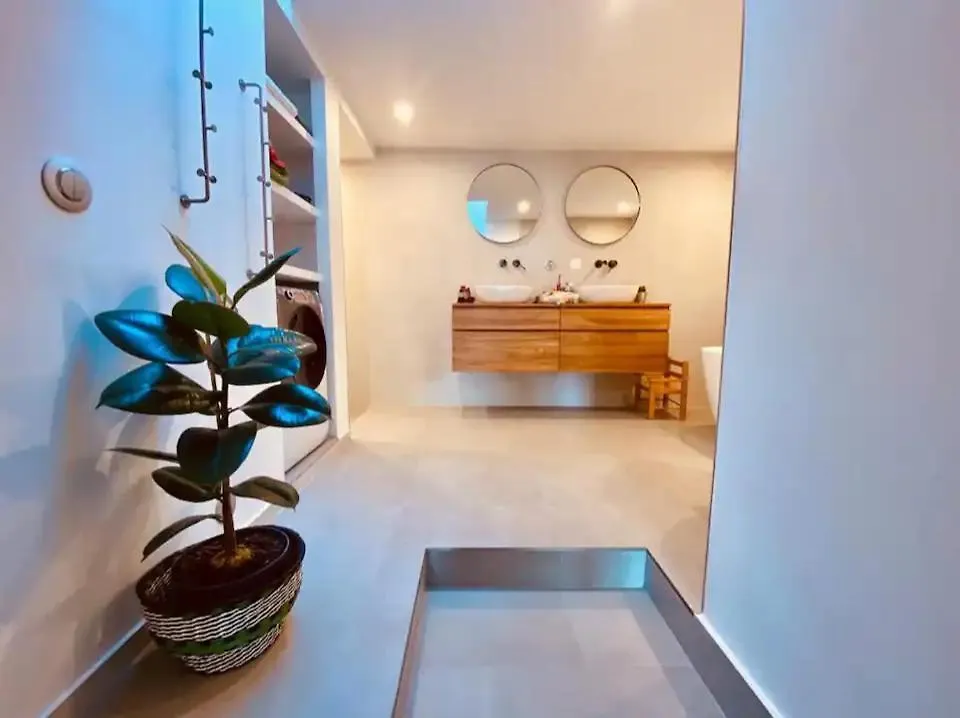 Maison Bord De Mer Avec Jacuzzi Marseilles 0*,  Frankreich